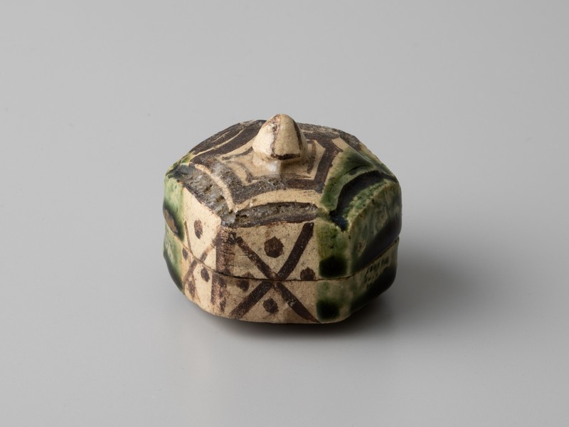 0e37fb7e 2961 4c30 868e 94d0257d4dd3 md